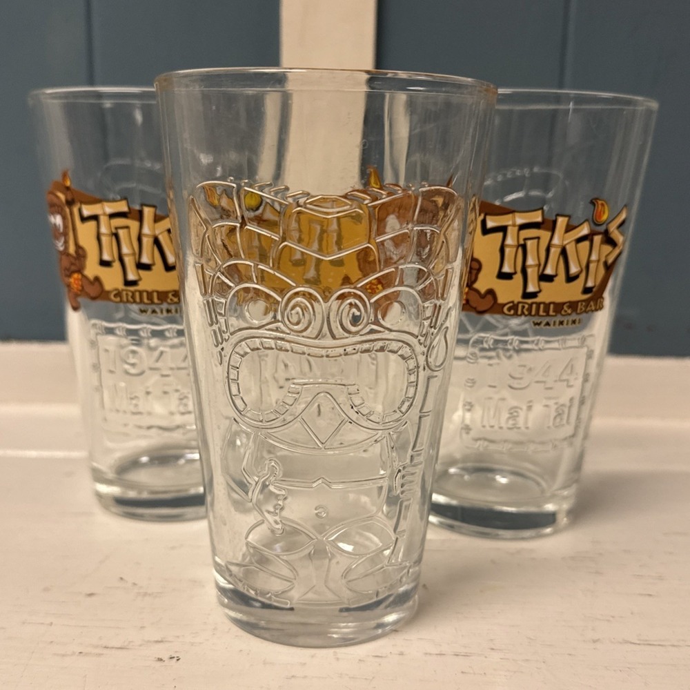 Lot Of 3 Vintage Tiki's Grill And Bar Waikiki Tall Tiki Room Glass 6.25"